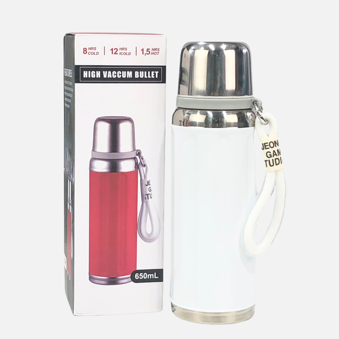 FEATURES VACCUM BOTTLES IN 4 COLOURS 650ML