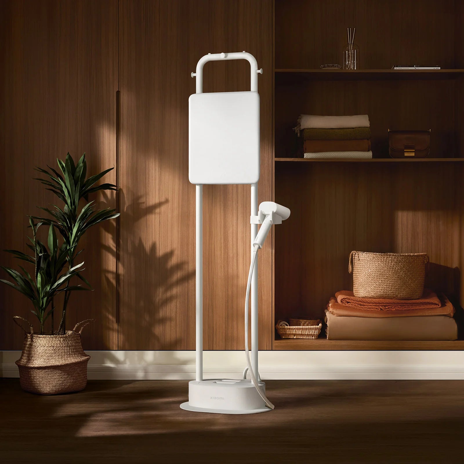 Xiaomi Standing Garment Steamer | 2000W Powerful Steam Ironing System with 2.3L Water Tank, 30s Fast Heating & Adjustable Steam Levels